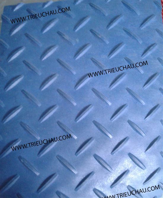 Thảm nhựa thoi lá - 6
